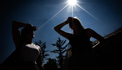 Extr&eacute;m erős UV-B sug&aacute;rz&aacute;s v&aacute;rhat&oacute; h&eacute;tfőn az orsz&aacute;gban