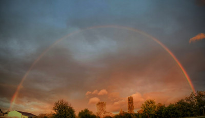 Sziv&aacute;rv&aacute;nyos befejez&eacute;st kapott a h&eacute;tfő az orsz&aacute;g sz&aacute;mos pontj&aacute;n