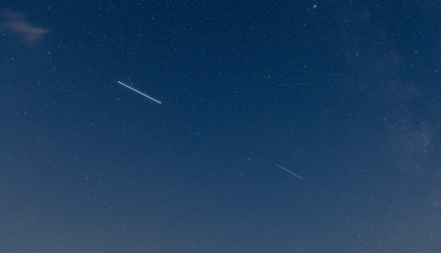 Lencsev&eacute;gre kapt&aacute;k Kapu Tibor&eacute;k űrhaj&oacute;j&aacute;t haz&aacute;nkb&oacute;l