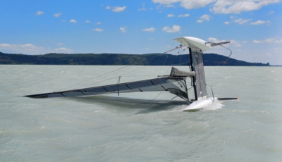 50 embert kellett kimenteni a Balatonb&oacute;l a h&eacute;tv&eacute;g&eacute;n