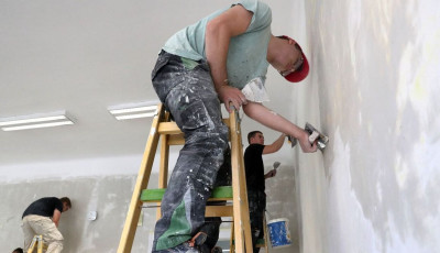 Itt a lista, hogy az egyes megy&eacute;kben mennyit kell v&aacute;rni a szakemberekre