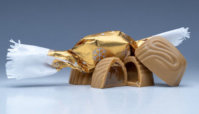 Megvan az idei &Eacute;v Szaloncukra - Lotus kekszes karamell lett a befut&oacute;