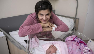 Visszasz&aacute;mol&aacute;sra - Pontban &eacute;jf&eacute;lkor sz&uuml;letett meg 2026 első bab&aacute;ja