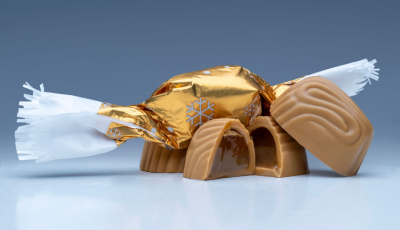 11 &eacute;ves kisl&aacute;ny &ouml;tlet&eacute;ből sz&uuml;letett meg az idei d&iacute;jnyertes szaloncukor