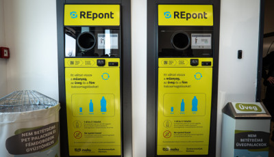 Kivezetn&eacute; a MOHU a p&eacute;nzvisszat&eacute;r&iacute;t&eacute;st a visszav&aacute;ltott palackok&eacute;rt