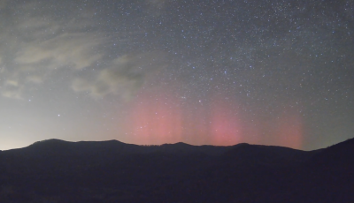 &Uacute;jra felragyogott a sarki f&eacute;ny szerd&aacute;n - VIDE&Oacute;