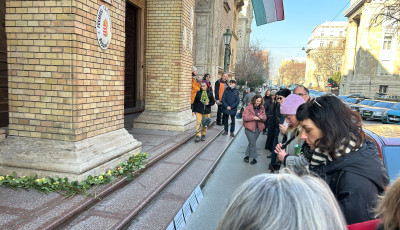 D&ouml;nt&ouml;tt a Főv&aacute;rosi T&ouml;rv&eacute;nysz&eacute;k: nem ker&uuml;l felt&eacute;teles szabads&aacute;gra a l&uacute;gos orvos