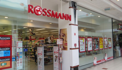 Mennyis&eacute;gi korl&aacute;toz&aacute;st vezet be a Rossmann az &aacute;rr&eacute;sstopos term&eacute;kekre