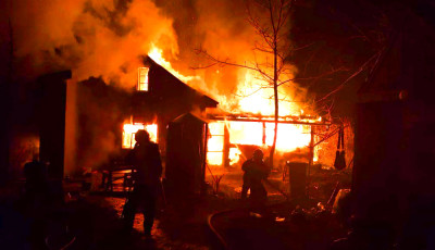 T&uuml;zelő gyulladt meg a pinc&eacute;ben Megyasz&oacute;n